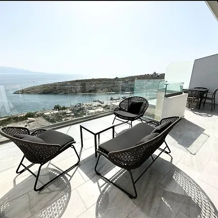 Penthouse Sea View Apartmán Sarandë