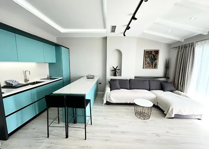 Apartment Elite Sea View Jacuzzi Penthouses *