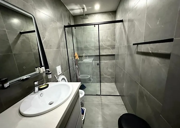 Apartment Elite Sea View Jacuzzi Penthouses Sarande