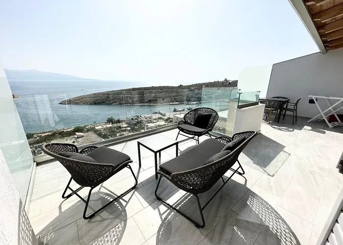Elite Sea View Jacuzzi Penthouses Apartment Sarande