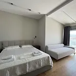Elite Sea View Jacuzzi Penthouses