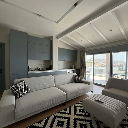 Elite Sea View Jacuzzi Penthouses Σαράντα