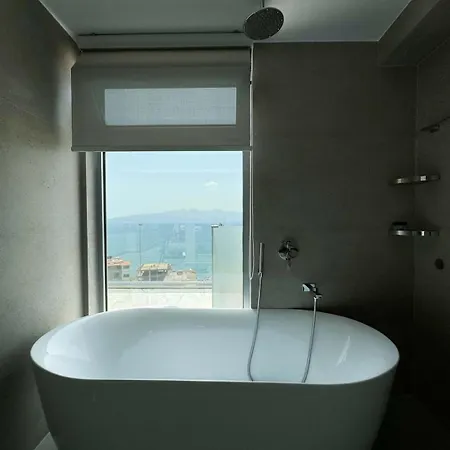 Elite Sea View Jacuzzi Penthouses * Σαράντα