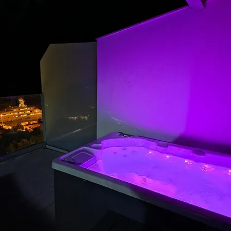 Διαμέρισμα Elite Sea View Jacuzzi Penthouses *